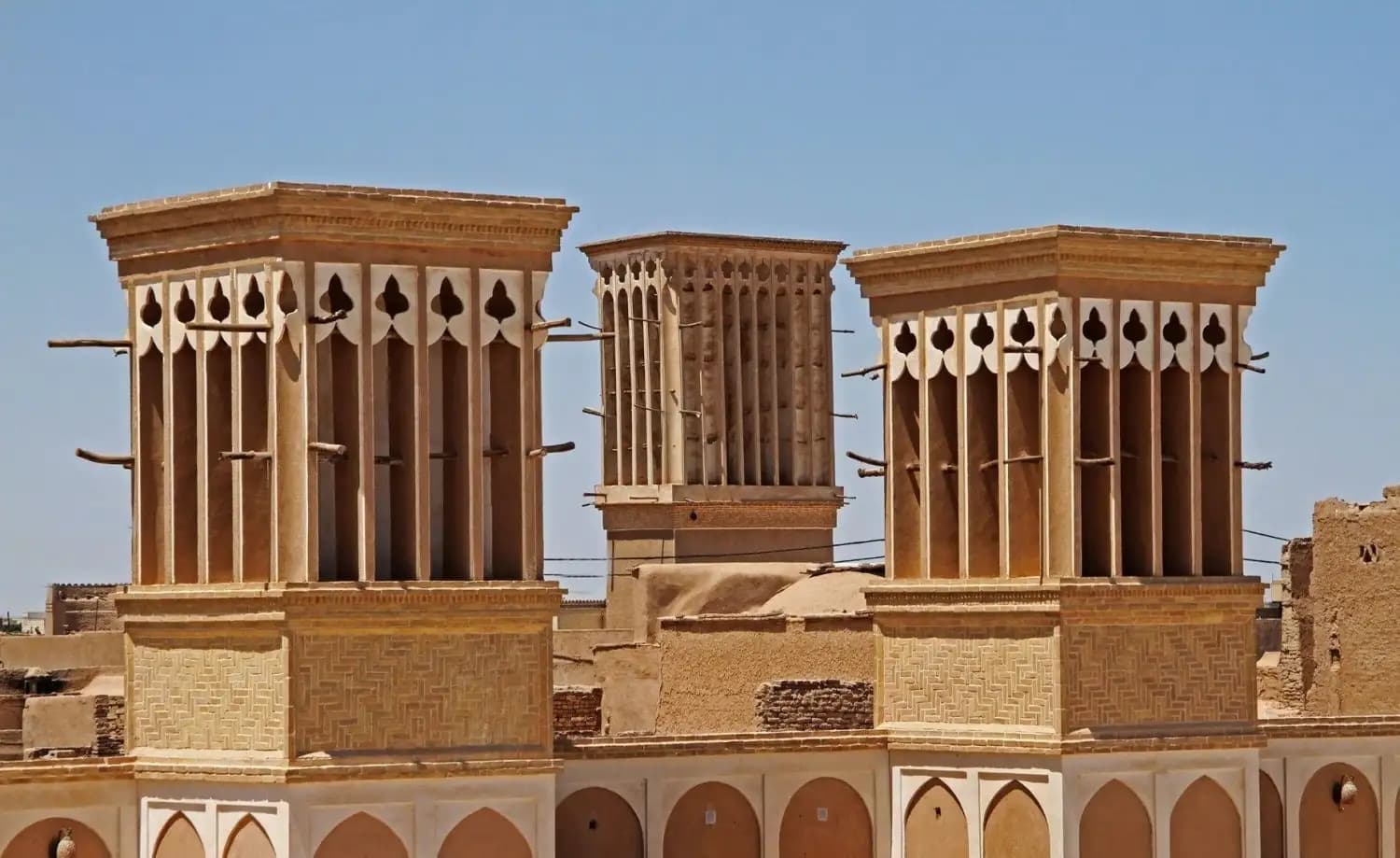 بادگیرهای تاریخی