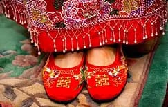کفش‌های پارچه‌ای چینی